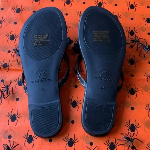 🦇 STRANGE CVLT BAT SANDALS 🦇 NWT 🦇